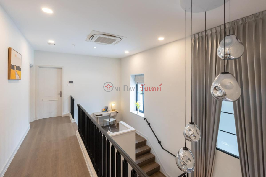 , 5 | Residential, Rental Listings | ฿ 300,000/ month