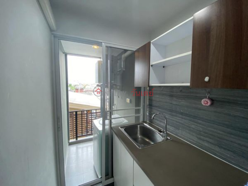 ฿ 9,000/ month Condo for rent: The Base Park East (6th floor)