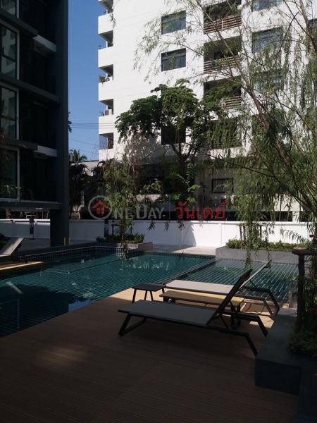 ฿ 16,000/ month Condo for Rent: Serio Sukhumvit 50, 32 m², 1 bedroom(s)