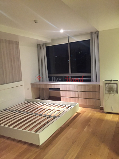 Condo for Rent: Downtown Forty Nine, 93 m², 2 bedroom(s) - OneDay_0