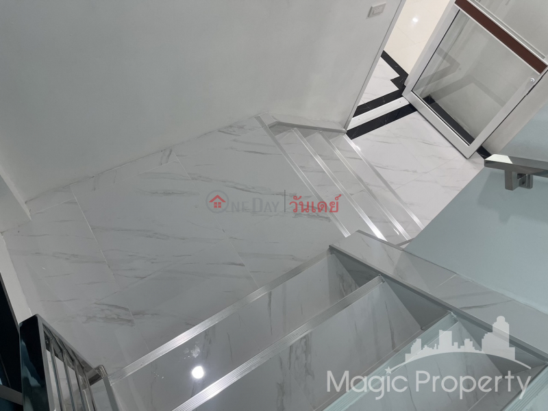 Commercial Building For Rent on Lat Phrao 87, Wang Thonglang, Bangkok Thailand Rental ฿ 350,000/ month