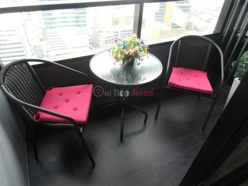 ฿ 50,000/ month | Condo for Rent: M Silom, 61 m², 2 bedroom(s)