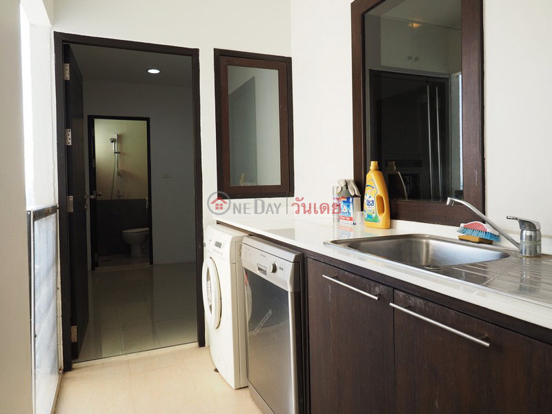 ฿ 30,000/ month Condo for Rent: Sathorn Gardens, 79 m², 1 bedroom(s)