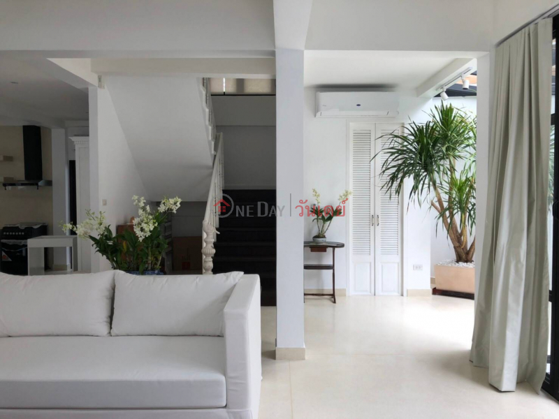 Single House Between Ekamai | Thailand | Sales ฿ 30Million