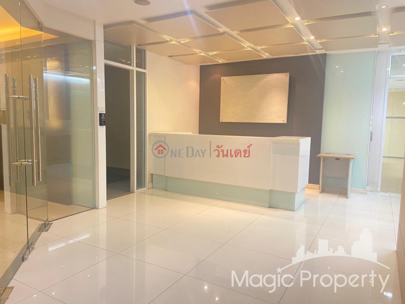 ฿ 259,000/ month Sathorn Thani Building, Bang Rak, Bangkok