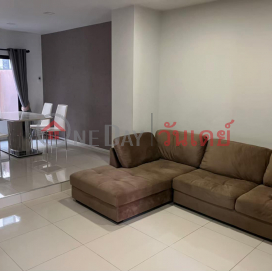 Townhome for rent, 3 floors, 3 bedrooms, 4 bathrooms in Hang Dong _0