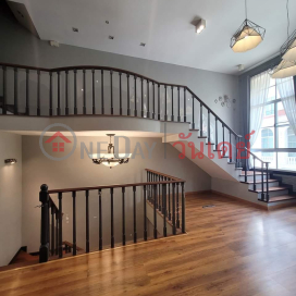 Townhouse for Rent: Baan Klang Krung Sathon-narathiwas, 300 m², 3 bedroom(s) - OneDay_0