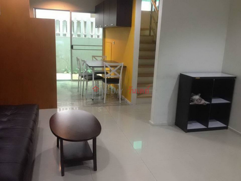 Townhouse for Rent: Noble Cube Pattanakarn, 172 m², 3 bedroom(s) Rental Listings