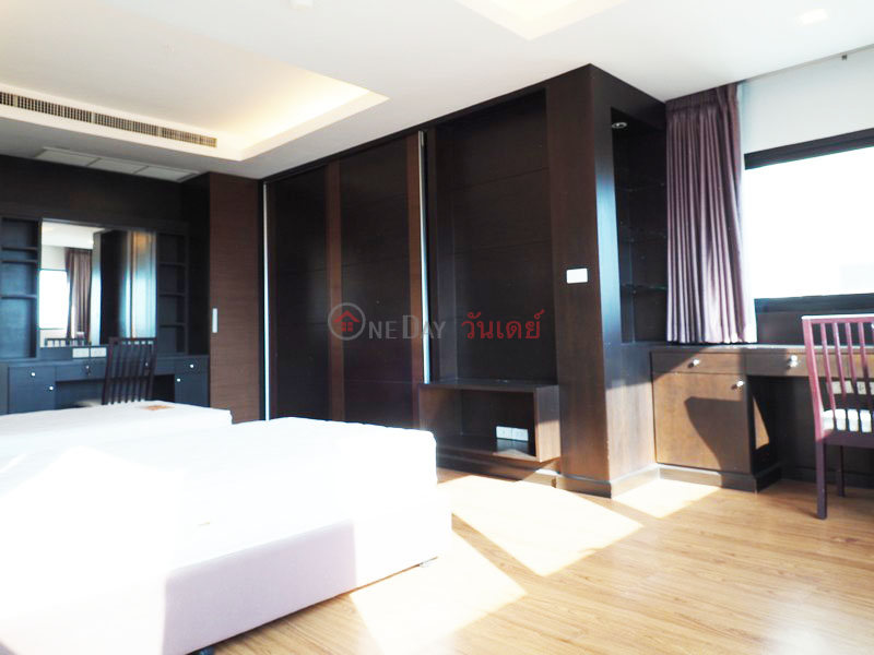 ฿ 30,000/ month Condo for Rent: Sathorn Gardens, 79 m², 1 bedroom(s)