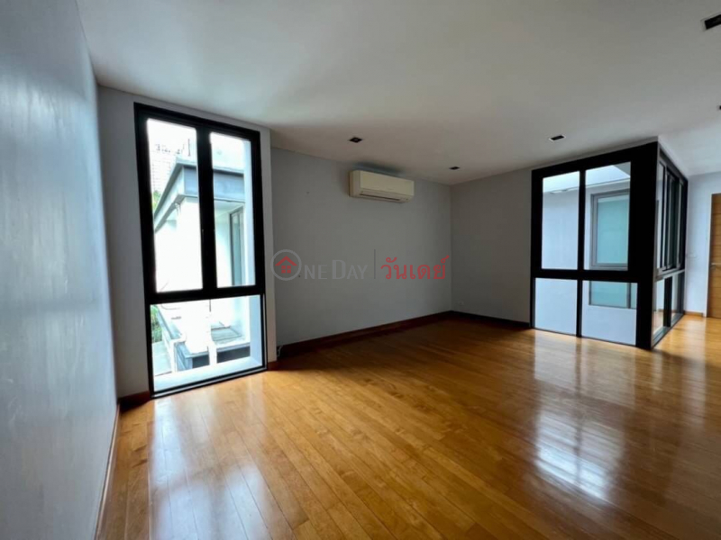 ค้นหาอสังหาริมทรัพย์ในประเทศไทย | OneDay | ที่อยู่อาศัย, รายการเช่า, Single House in Compound near BTS Thonglor