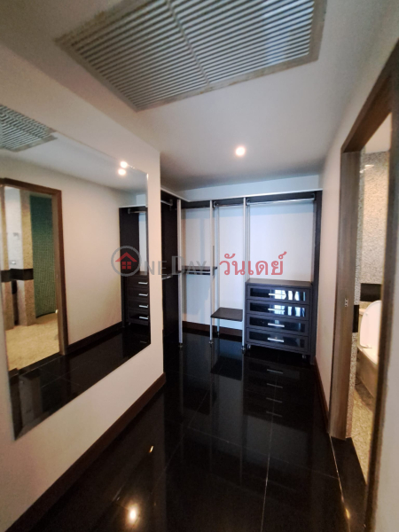 ฿ 45,000/ month | Modern 2 Bedroom Unit to Phrakhanong