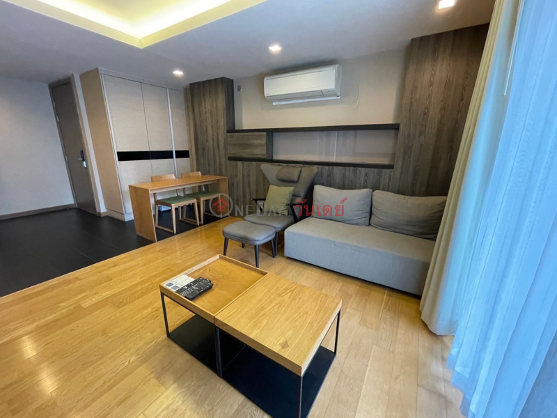 Property Search Thailand | OneDay | Residential | Rental Listings, Condo for Rent: Via Botani, 51 m², 1 bedroom(s)