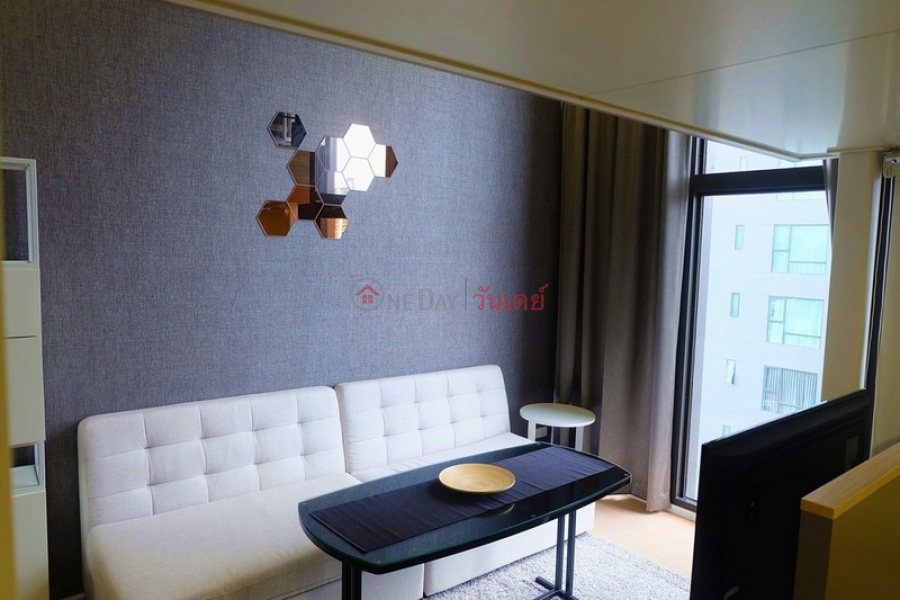 Property Search Thailand | OneDay | Residential Rental Listings | Condo for Rent: Chewathai Residence Asoke, 35 m², 1 bedroom(s)