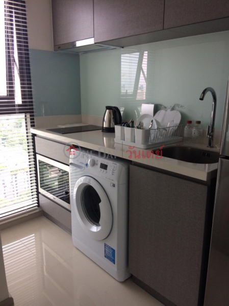 ฿ 24,000/ month, Condo for rent: Rhythm Sukhumvit 36-38 (22nd floor)