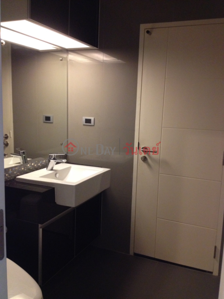 Condo for Rent: The Crest Sukhumvit 34, 45 m², 1 bedroom(s) Rental Listings