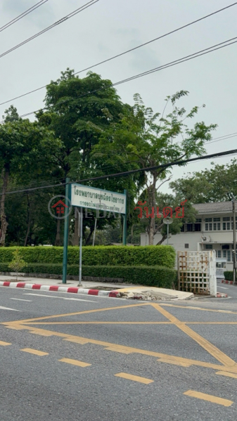 Burachat Chaiyakorn Hospital, State Railway of Thailand (โรงพยาบาลบุราฉัตรไชยากร การรถไฟแห่งประเทศไทย),Ratchathewi | OneDay วันเดย์(4)