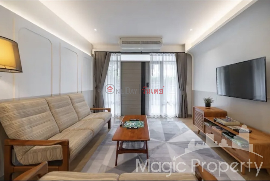 3 Bedroom Townhouse for Sale in Ekkamai 22/Pridi 41, Watthana, Bangkok, Thailand Sales ฿ 15.5Million