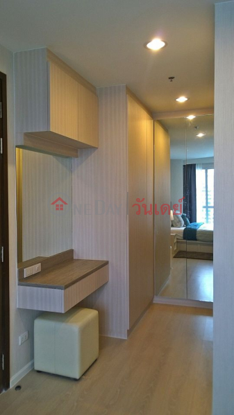 Property Search Thailand | OneDay | Residential, Rental Listings Condo for Rent: Rhythm Sathorn - Narathiwas, 60 m², 2 bedroom(s)