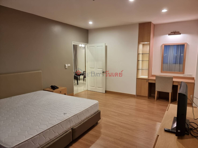 Property Search Thailand | OneDay | Residential | Rental Listings Condo for Rent: Charoenjai Place, 158 m², 2 bedroom(s)