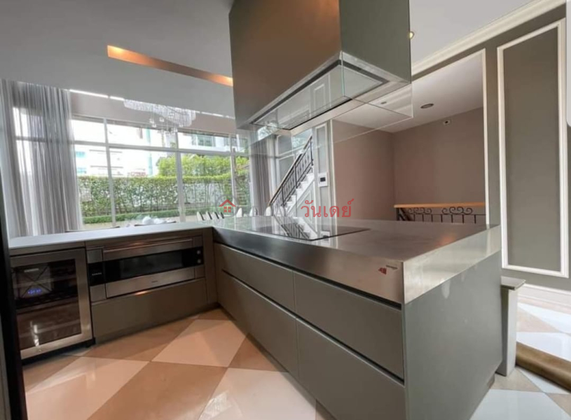 Luxury Town Home Near Smitivej Thonglor | ประเทศไทย | เช่า, ฿ 200,000/ เดือน