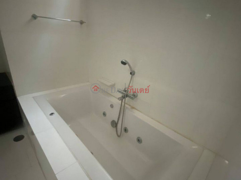 ฿ 65,000/ month Condo for Rent: Sukhumvit City Resort, 202 m², 3 bedroom(s)