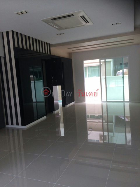 Townhouse for Rent: Townhouse Onnut 17, 178 m², 3 bedroom(s) - OneDay_0