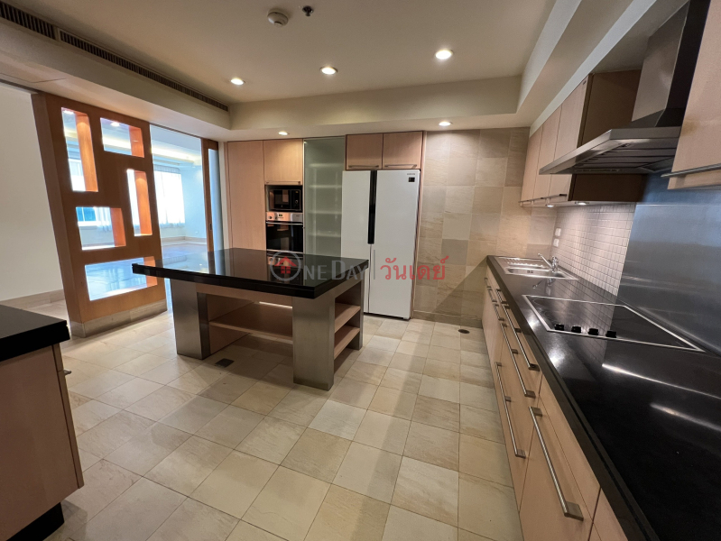 ฿ 150,000/ month, Condo for Rent: Baan Ratchadamri, 266 m², 3 bedroom(s)