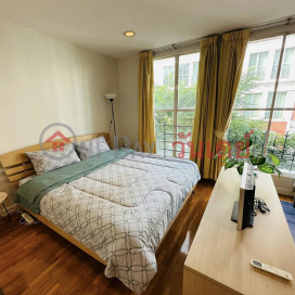 Townhouse for Rent at Moo Baan Klang Krung Thonglor _0