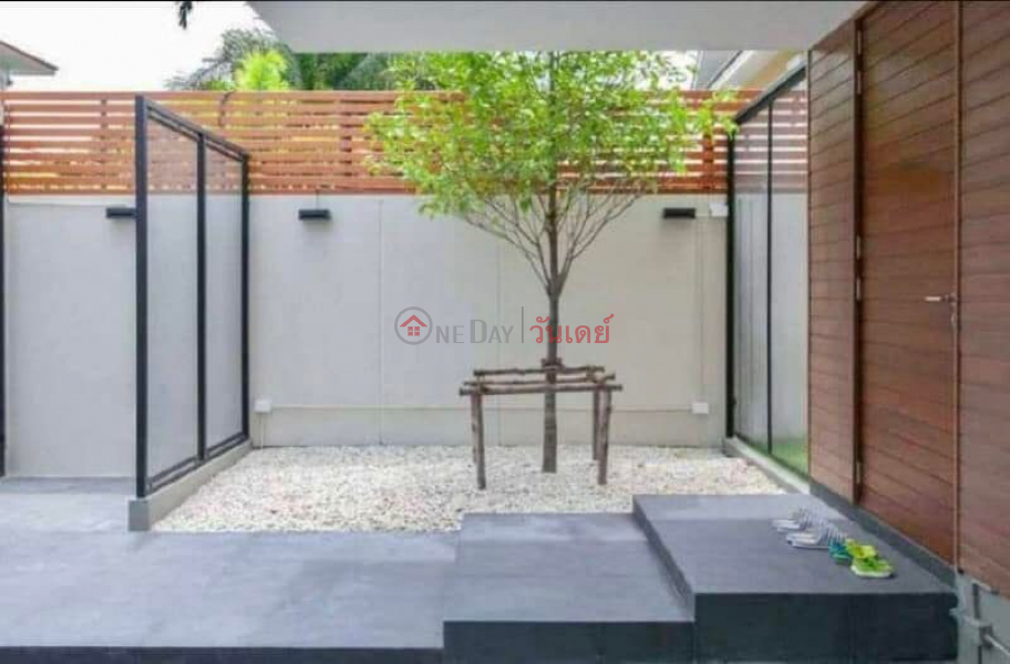 Modern House 2-Storey Single House รายการเช่า (TRI-7459)