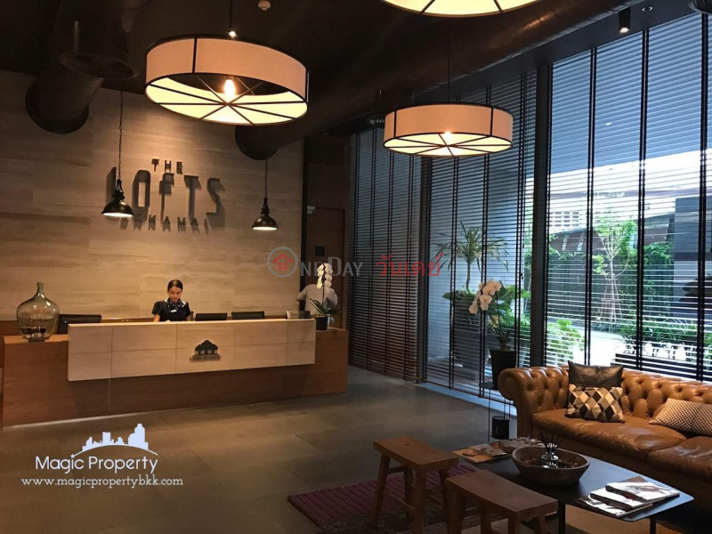 ฿ 25,000/ month The Lofts Ekkamai, Watthana, Bangkok