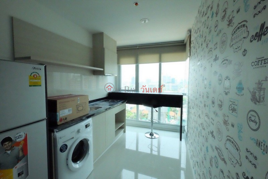 Property Search Thailand | OneDay | Residential Rental Listings | Condo for Rent: Rhythm Sathorn - Narathiwas, 39 m², 1 bedroom(s)