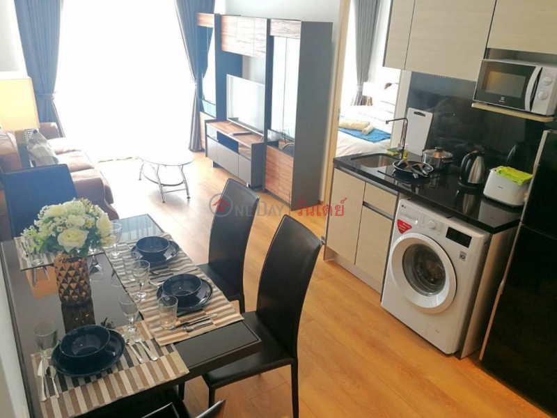 Park 24 Near BTS Prompong Rental Listings (TRI-8973)