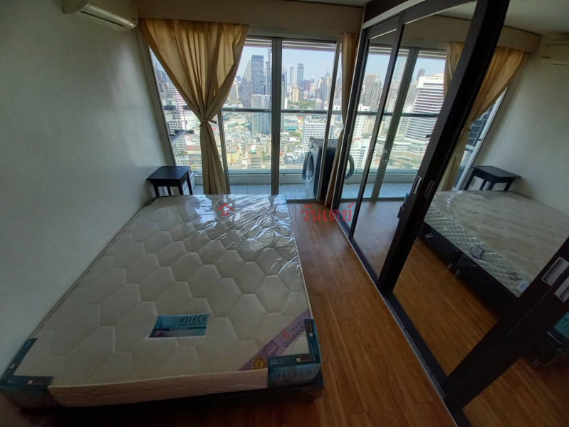 Sukhumvit Suite Condo BTS Nana Rental Listings (TRI-6637)