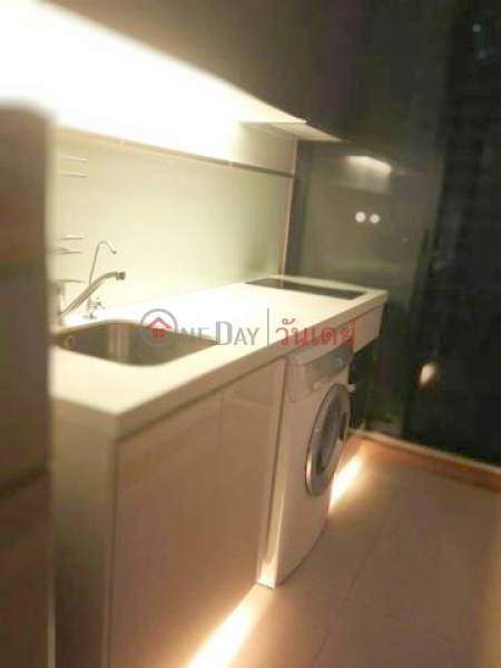 Condo for Rent: Ivy Ampio, 33 m², 1 bedroom(s) Rental Listings