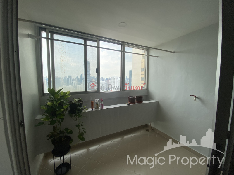 4 Bedroom Duplex For Sale in Tai Ping Towers, Watthana, Bangkok | Thailand, Sales ฿ 15.5Million