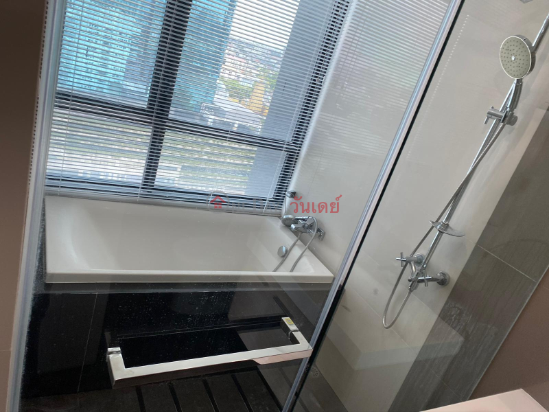 The Capital 2 Beds 2 Baths Ekkamai Thonglor รายการขาย