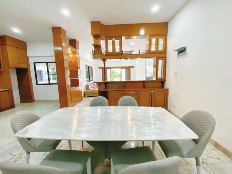 Single House 2 Beds 2 Baths Pattaya Sales Listings (TRI-22022)