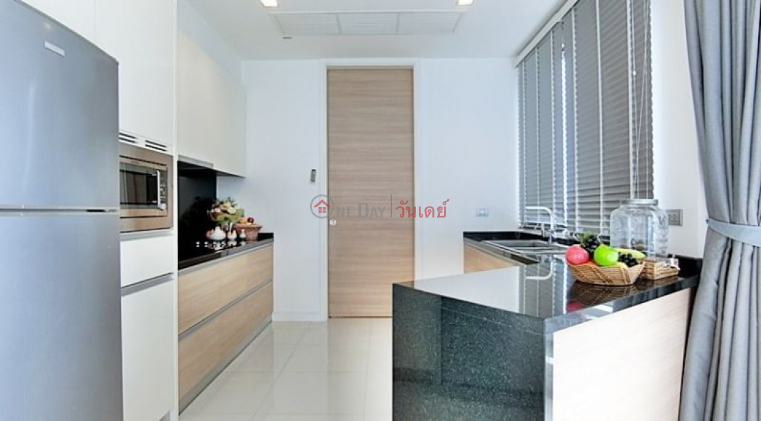 ค้นหาอสังหาริมทรัพย์ในประเทศไทย | OneDay | ที่อยู่อาศัย รายการขาย, Reflection Condo Jomtien 3 Beds 4 Baths