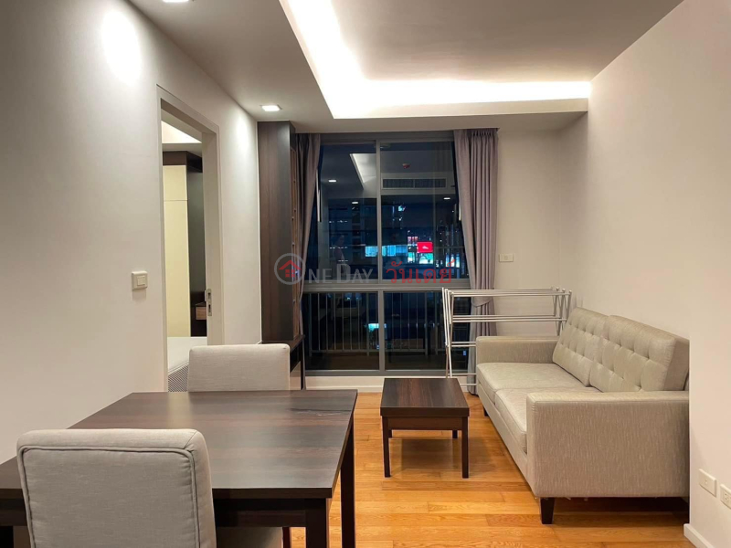 Condo for Rent: Focus Ploenchit, 32 m², 1 bedroom(s) Rental Listings