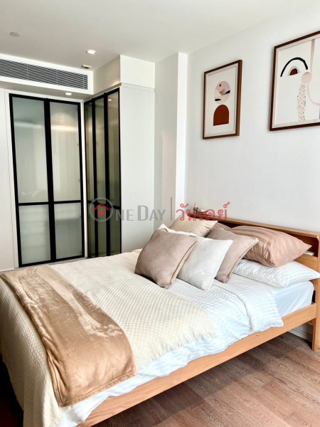 คอนโด 1 ห้องนอนให้เช่า ใกล้สถานี BTS อโศก ประเทศไทย, เช่า ฿ 44,000/ เดือน
