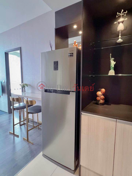 ฿ 28,000/ month For rent The Edge Sukhumvit 23 (10th floor)