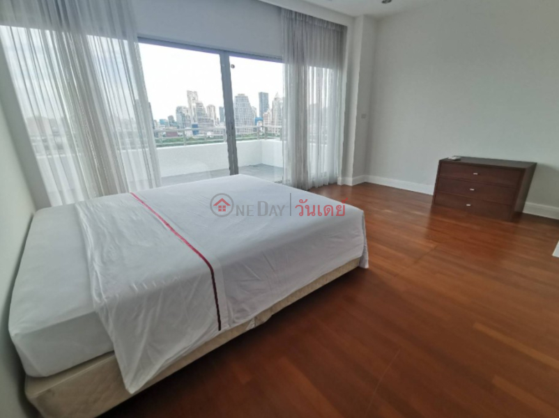 ฿ 230,000/ month Condo for Rent: Royal Residence Park, 386 m², 5 bedroom(s)