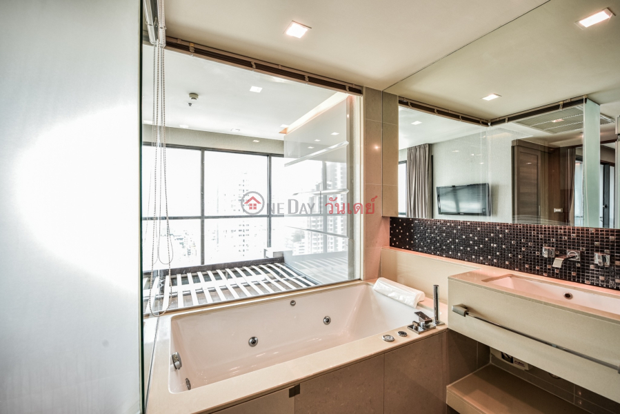 Property Search Thailand | OneDay | Residential Rental Listings Condo for Rent: The Address Sathorn, 82 m², 2 bedroom(s)