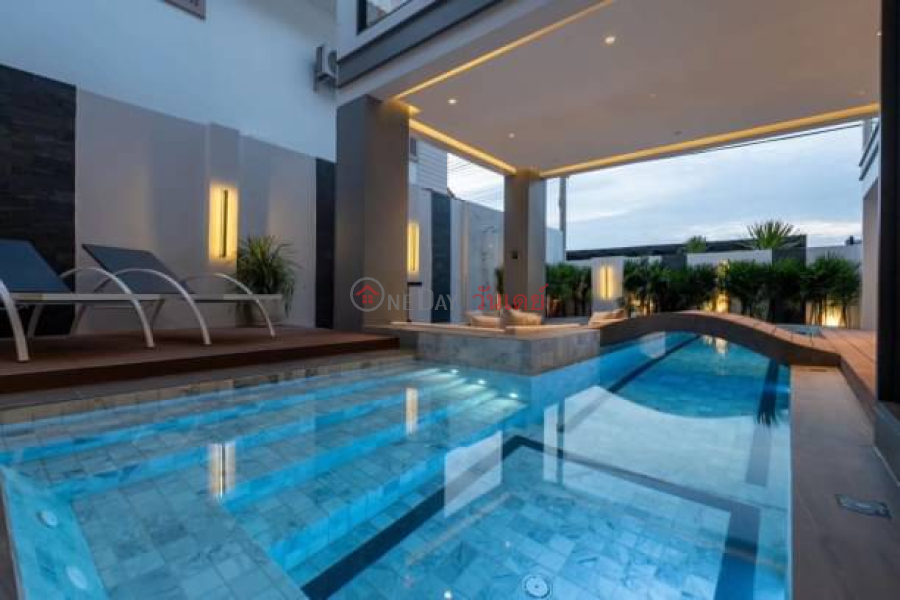 ฿ 29Million | A Brand New 5 Beds Luxury Pool Villa For Sale in Pattaya