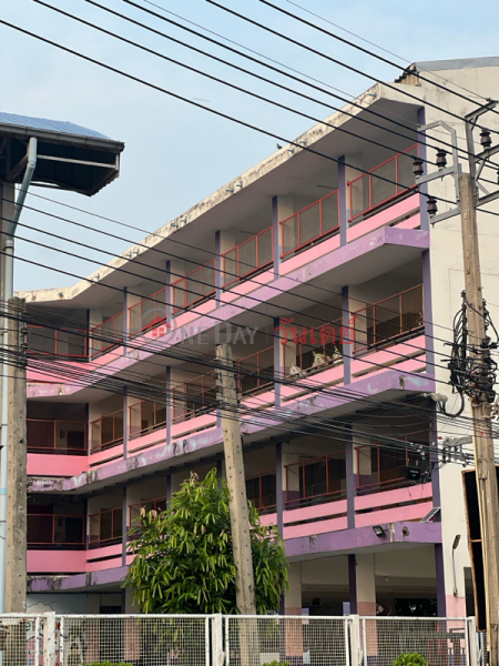Chanthong Iam School (โรงเรียนจันทร์ทองเอี่ยม),Bang Bua Thong | OneDay วันเดย์(1)