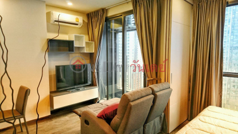 For rent: Ideo Q Siam - Ratchathewi (17th floor),20,000 baht per month _0