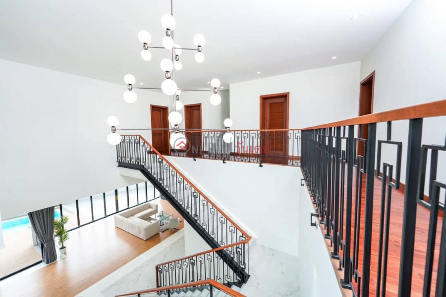 Luxurious Pool Villa for Sale in Land and House Chalong Village, Phuket Sales Listings