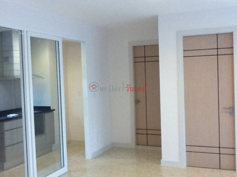 Condo for Sale: The Crest Ruamrudee, 110 m², 2 bedroom(s) Sales Listings