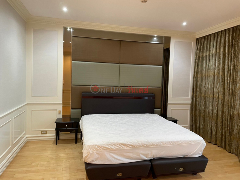 ฿ 170,000/ month, Condo for Rent: Athenee Residence, 215 m², 3 bedroom(s)