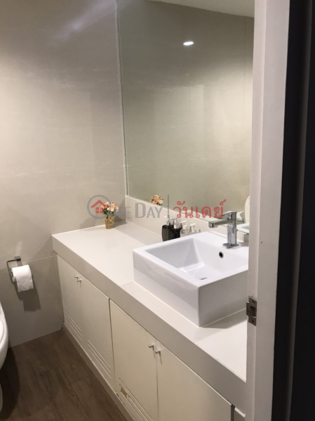 Condo for Rent: Magic Bricks, 220 m², 3 bedroom(s) Rental Listings